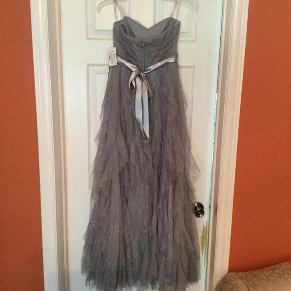 Grey ruffle prom dress - Picture 8 of 8